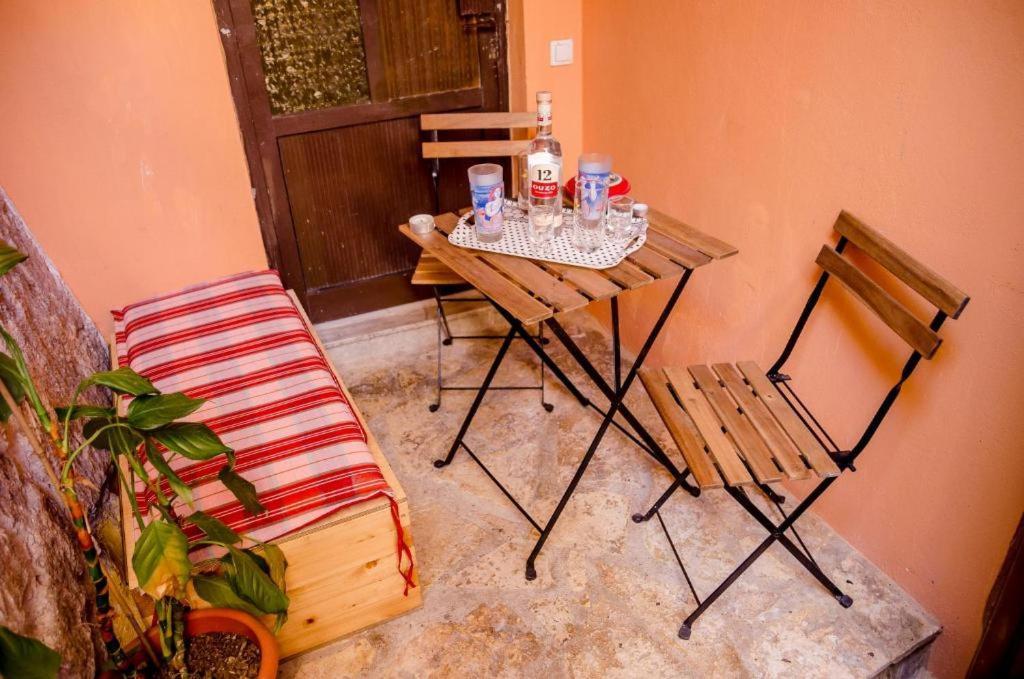 Apartamento Menecrates Rustic - San Matteo Ágios Matthaíos Exterior foto