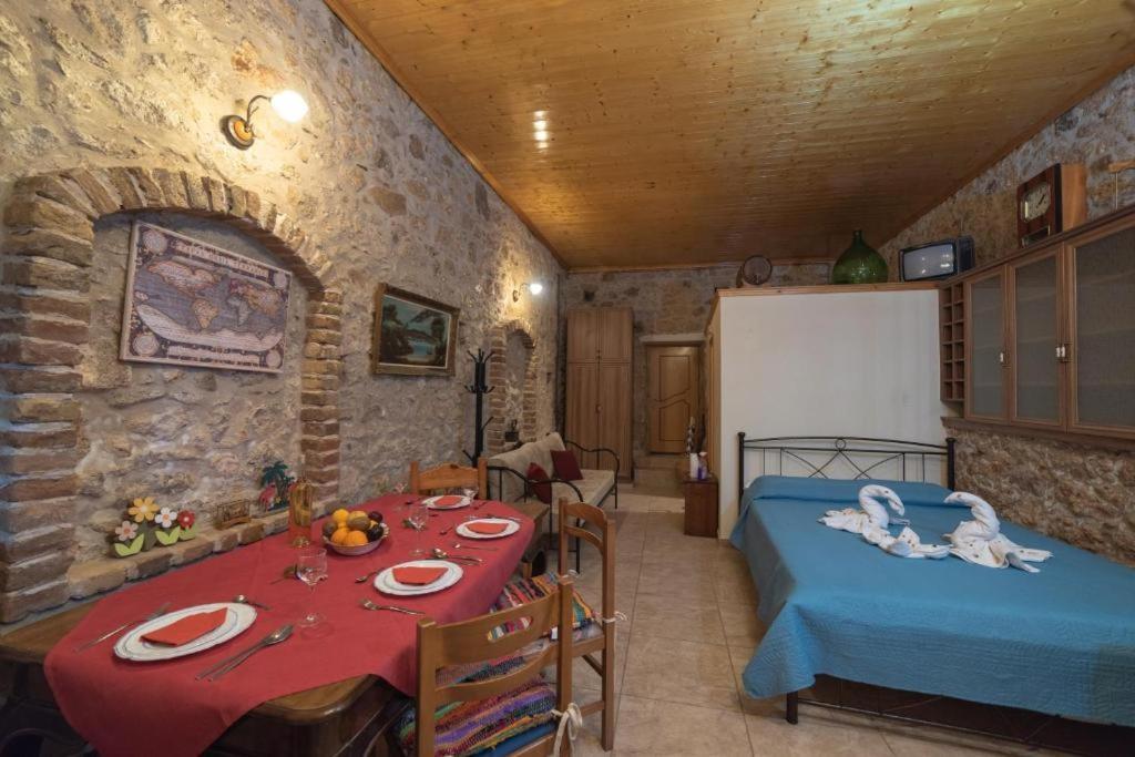 Apartamento Menecrates Rustic - San Matteo Ágios Matthaíos Exterior foto